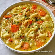 Vegetarian Tortellini Soup: Creamy