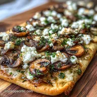 Mushroom Goat Cheese Flatbread: Crispy Baked in 30 Minutes