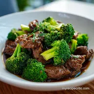 Slow Cooker Beef and Broccoli: Tender Beef with Soy Ginger Glaze