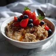 Slow Cooker Oatmeal: Silky, Caramelized Depth